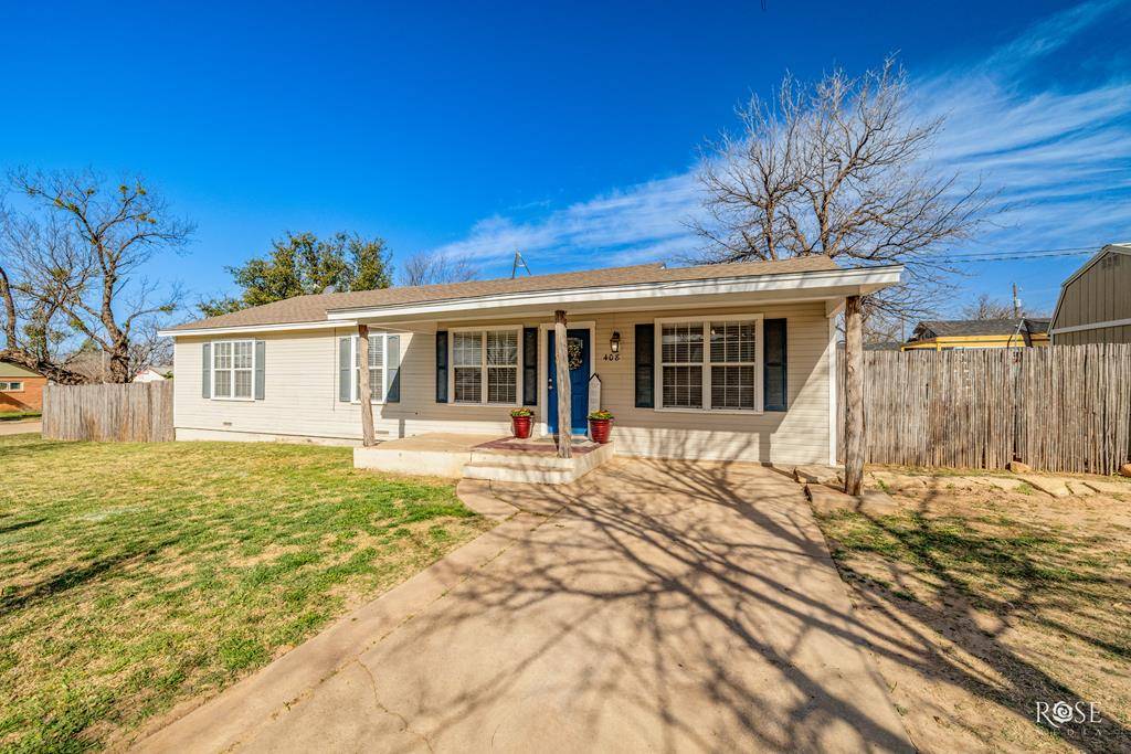 Ballinger, TX 76821,408 Murrell Ave