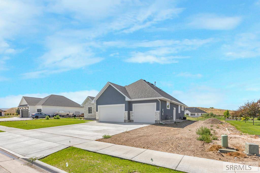 Idaho Falls, ID 83404,5715 Long Cove Drive