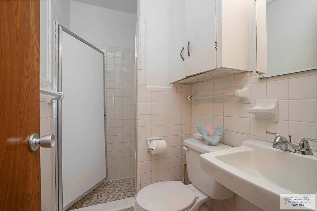 Brownsville, TX 78526,289 Dorris Rd.