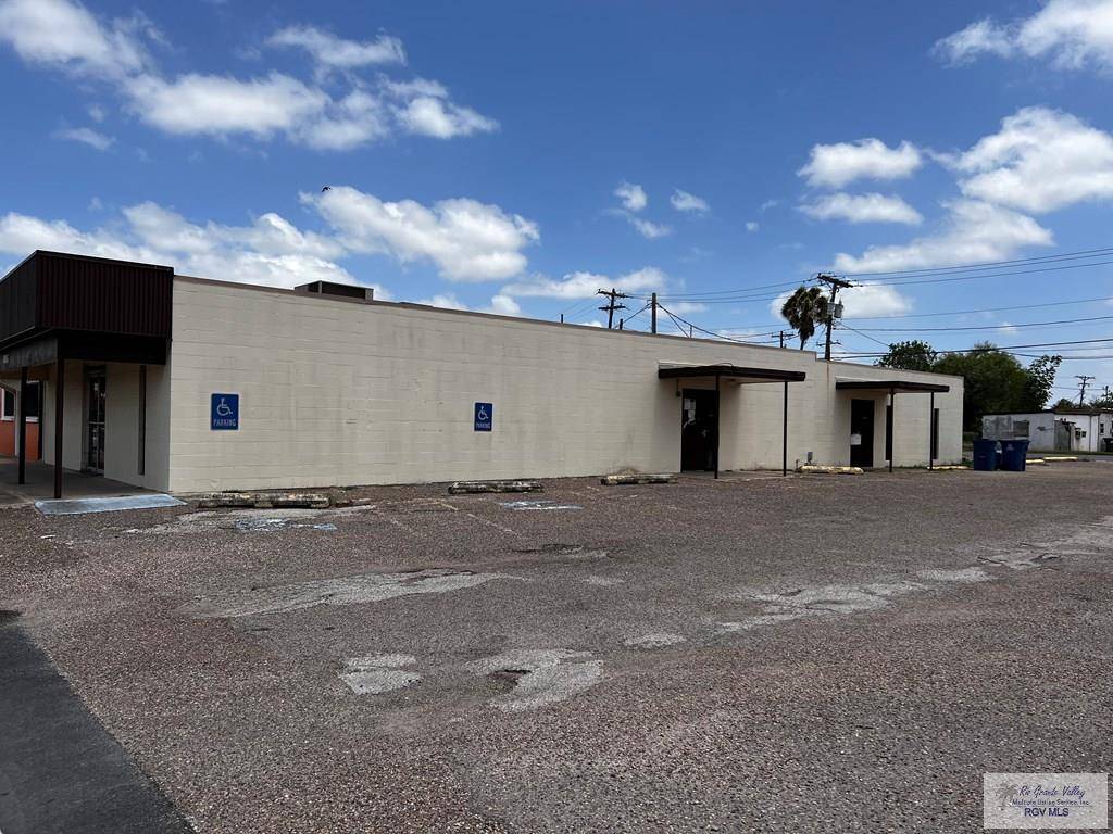 Los Fresnos, TX 78566,105 Ocean Blvd.