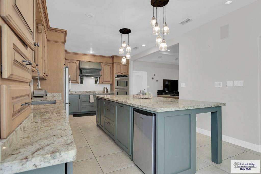 Harlingen, TX 78552,23814 Richmond Dr