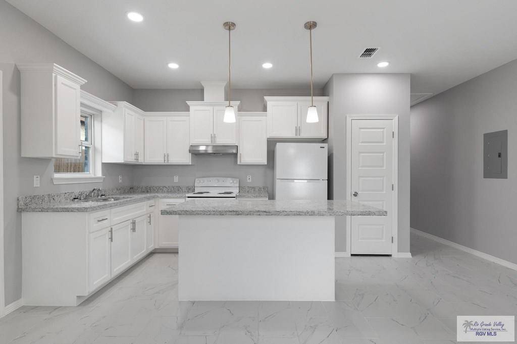 Harlingen, TX 78550,905 Matz Ave.