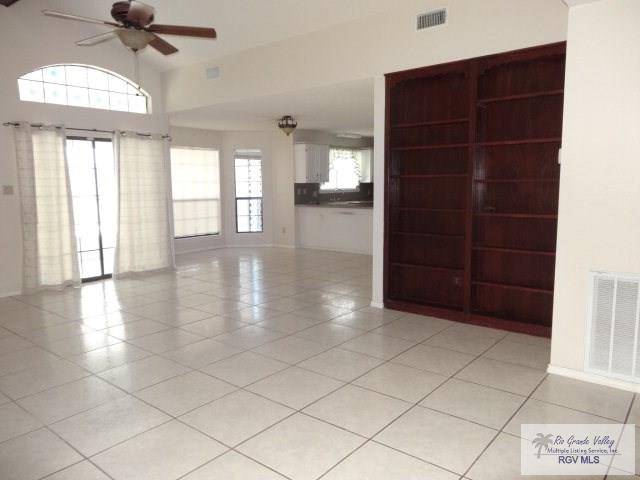 Brownsville, TX 78526,115 Virtudes St.