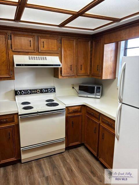 Brownsville, TX 78520,95 Poinciana St.