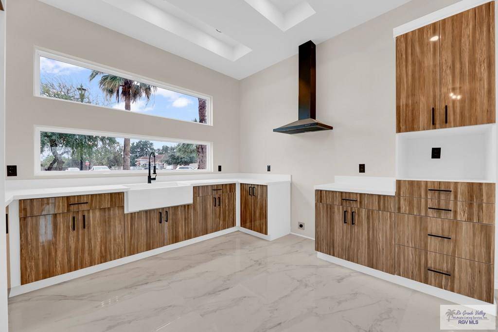 Brownsville, TX 78521,3330 Calle Bolivia