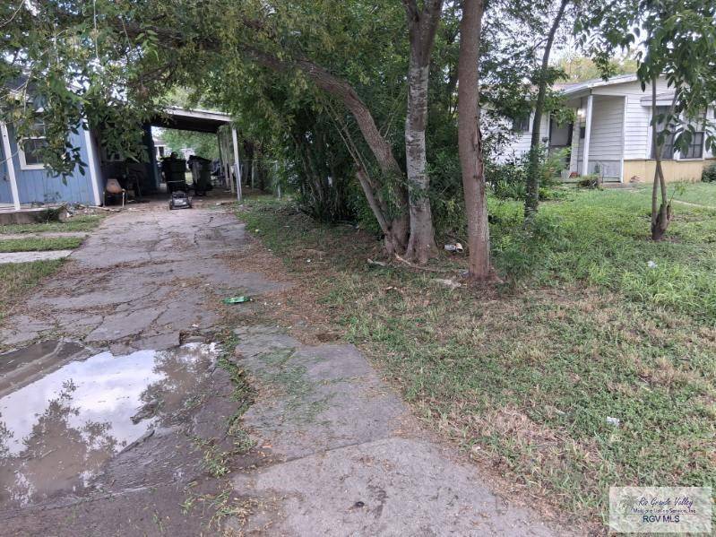 Brownsville, TX 78521,214 Velma St.