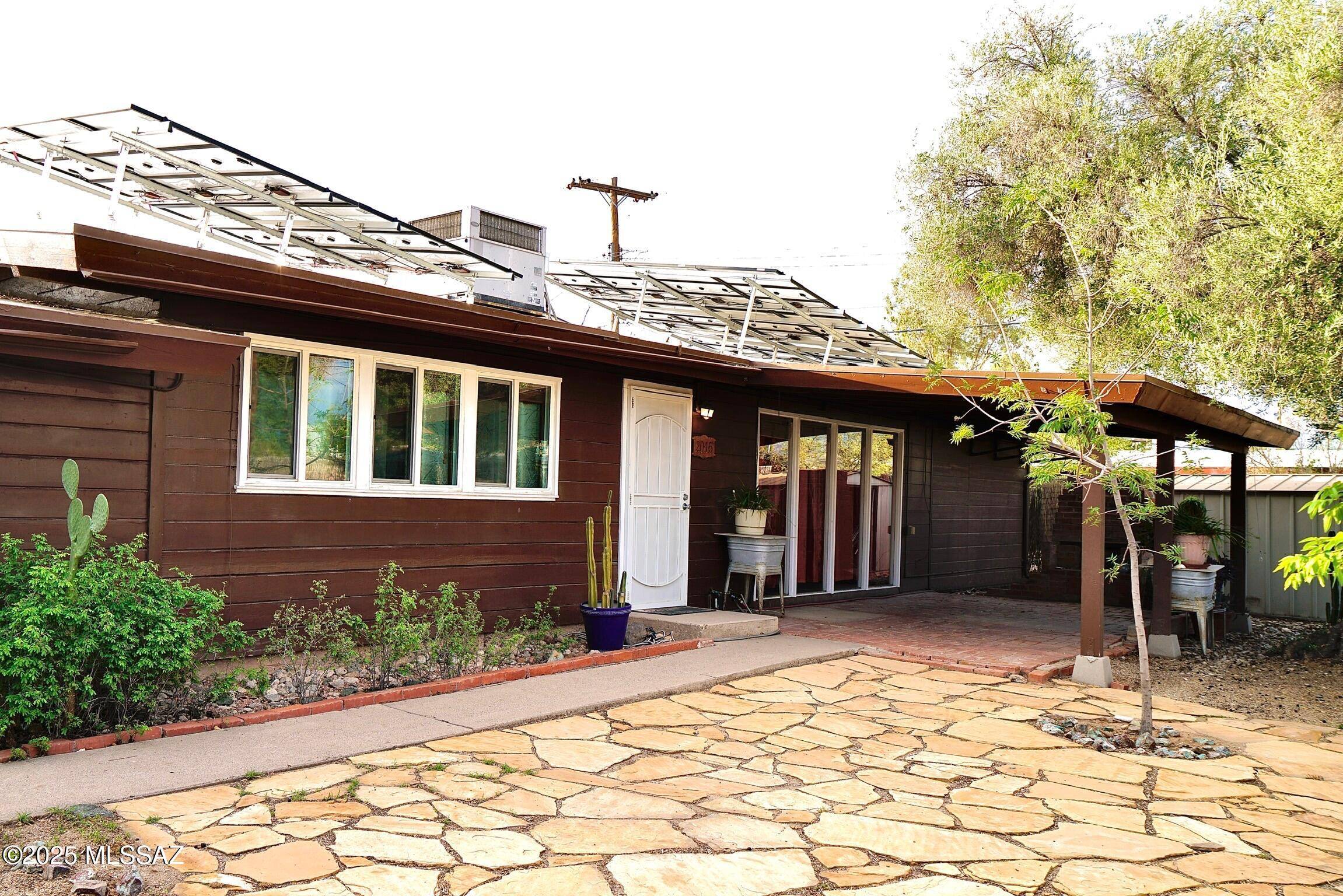 Tucson, AZ 85713,2046 E Silvosa ST