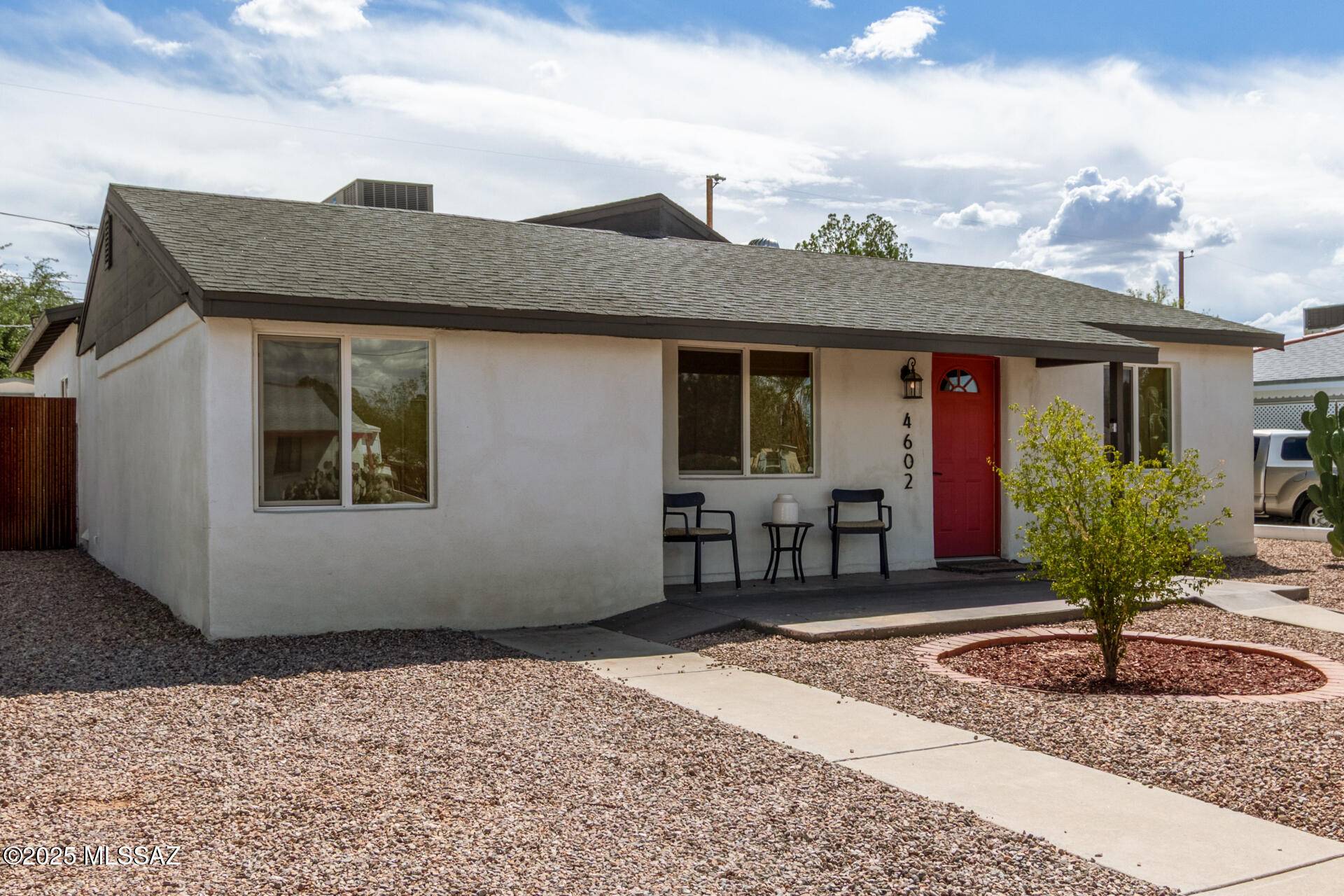 Tucson, AZ 85711,4602 E Holmes ST