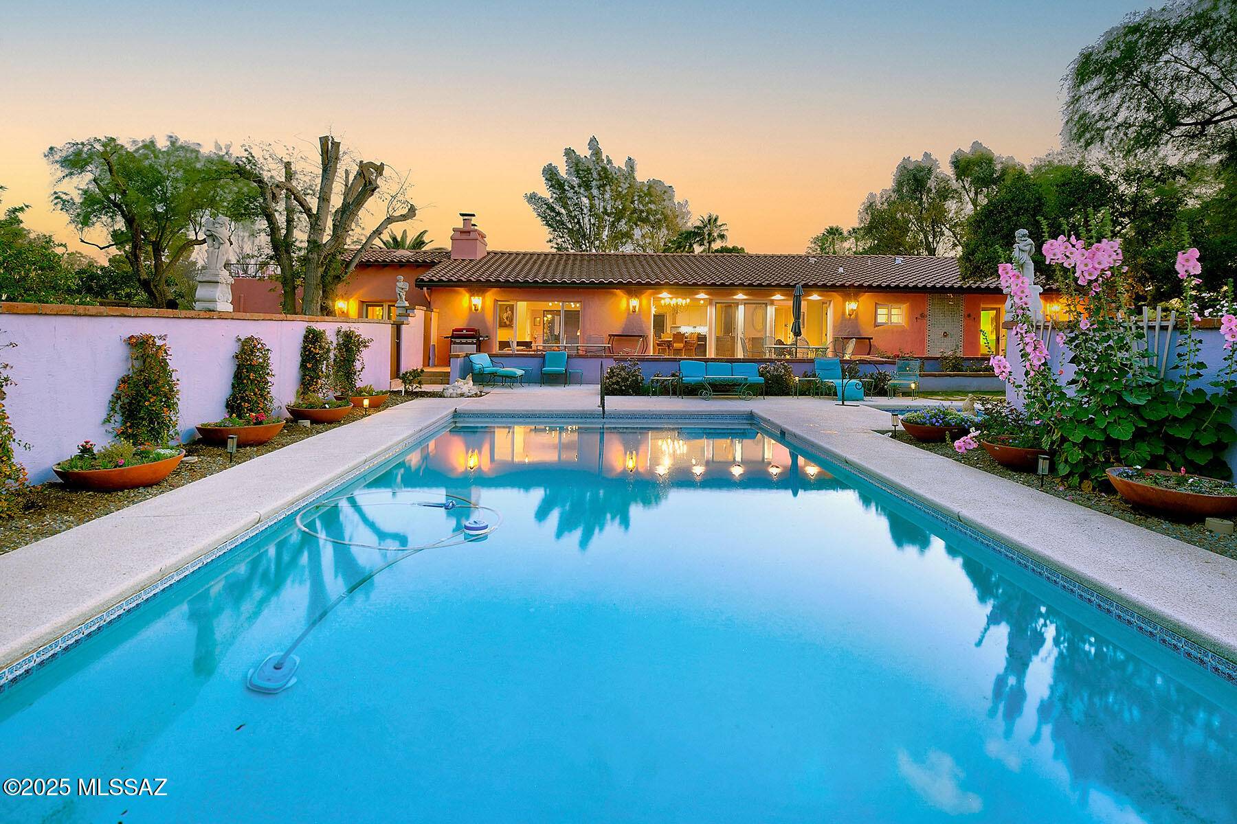 Tucson, AZ 85715,2850 N Santa Ynez PL