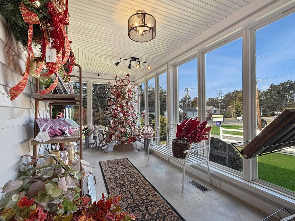 South Hill, VA 23970,306 N Mecklenburg Avenue