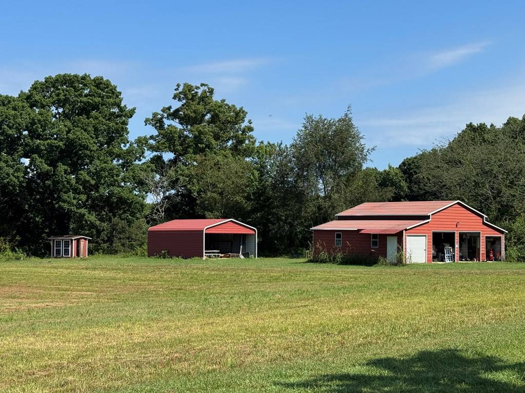 Baskerville, VA 23915,9891 Baskerville Road