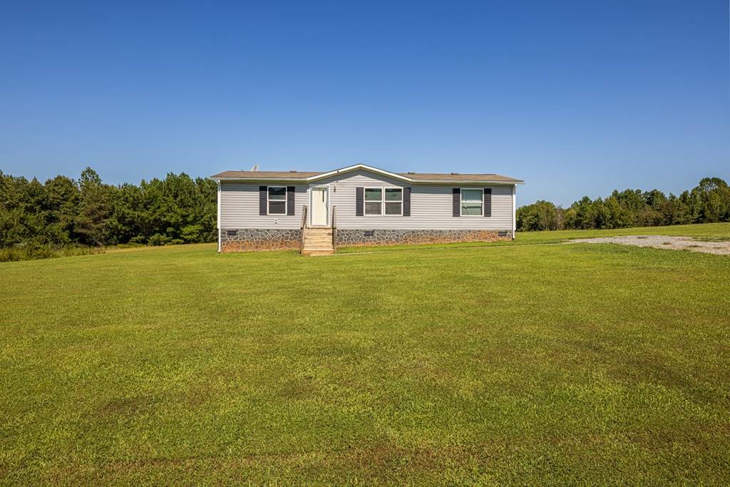 Saxe, VA 23967,5201 Clover Road