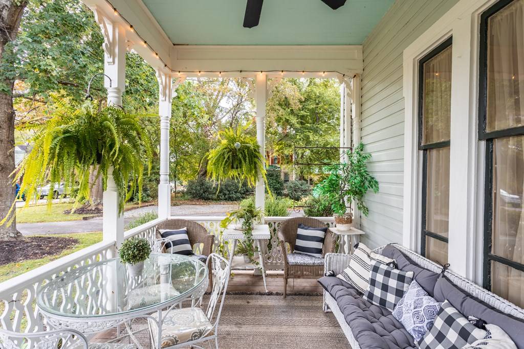 South Boston, VA 24592,1014 Washington Avenue