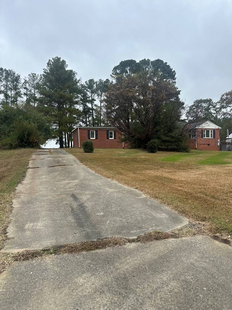 South Boston, VA 24592,2163 Sandy Beach Road