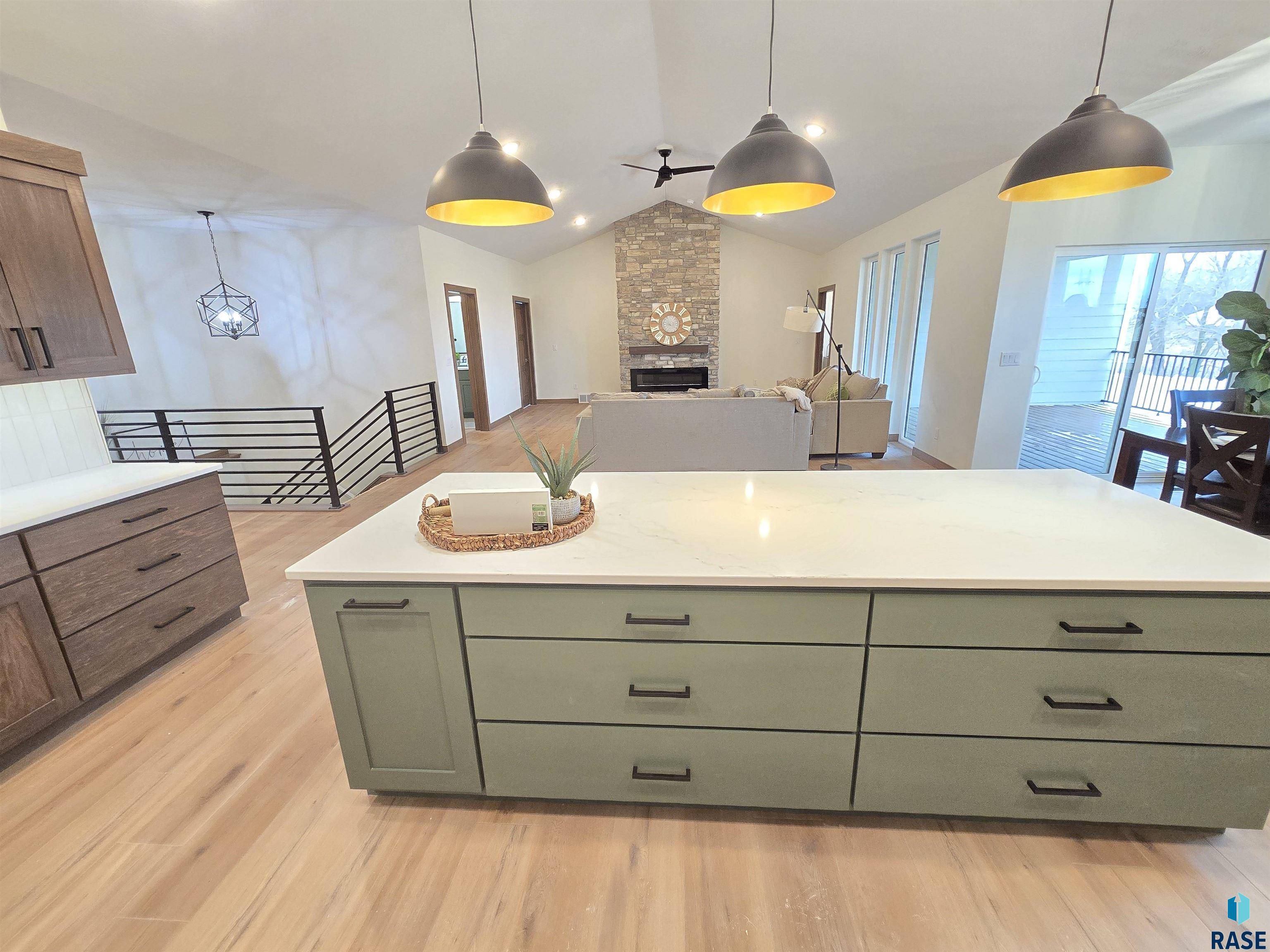 Sioux Falls, SD 57110,8106 E Norway Pines Trl