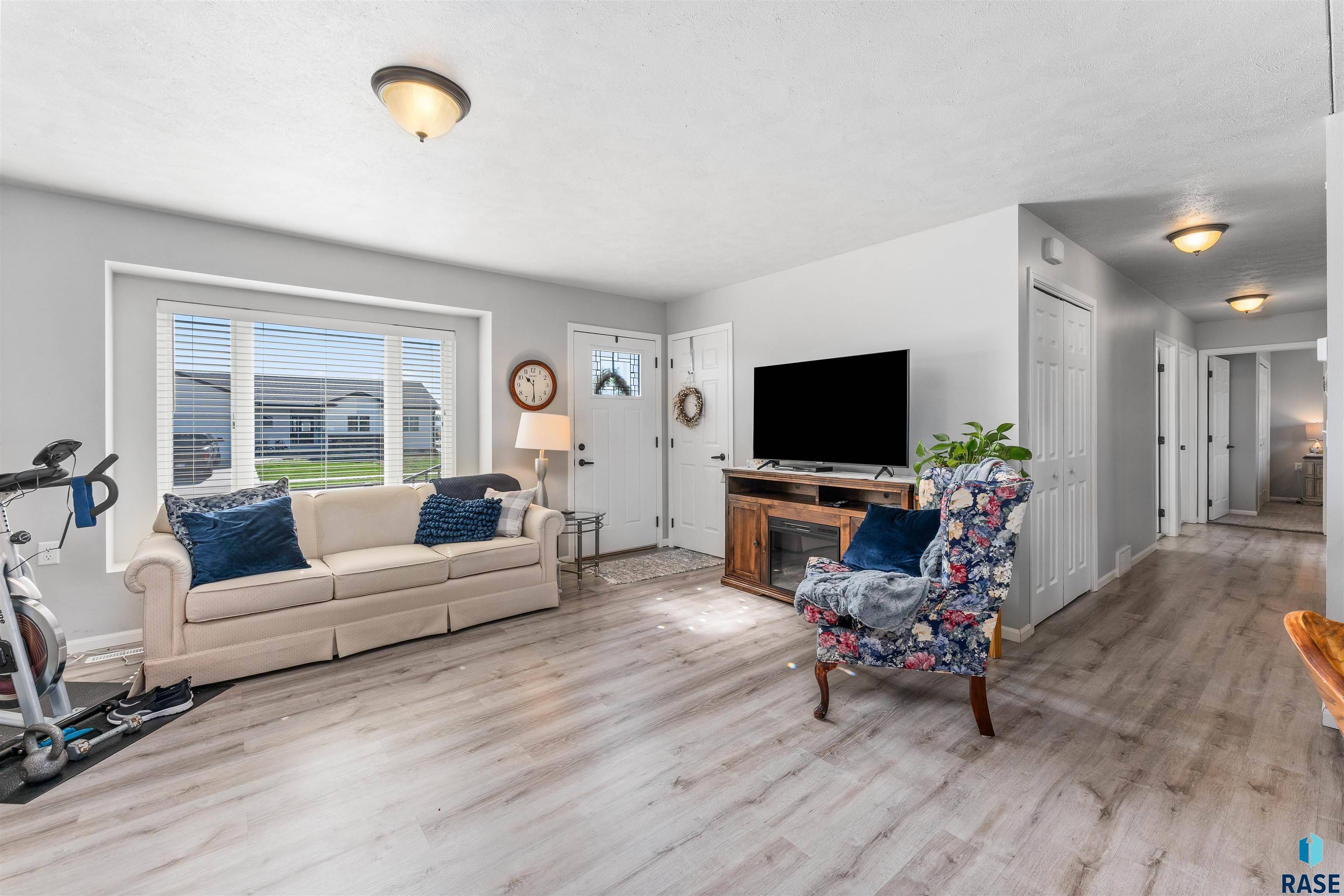 Chamberlain, SD 57325,203 Cherry Ln