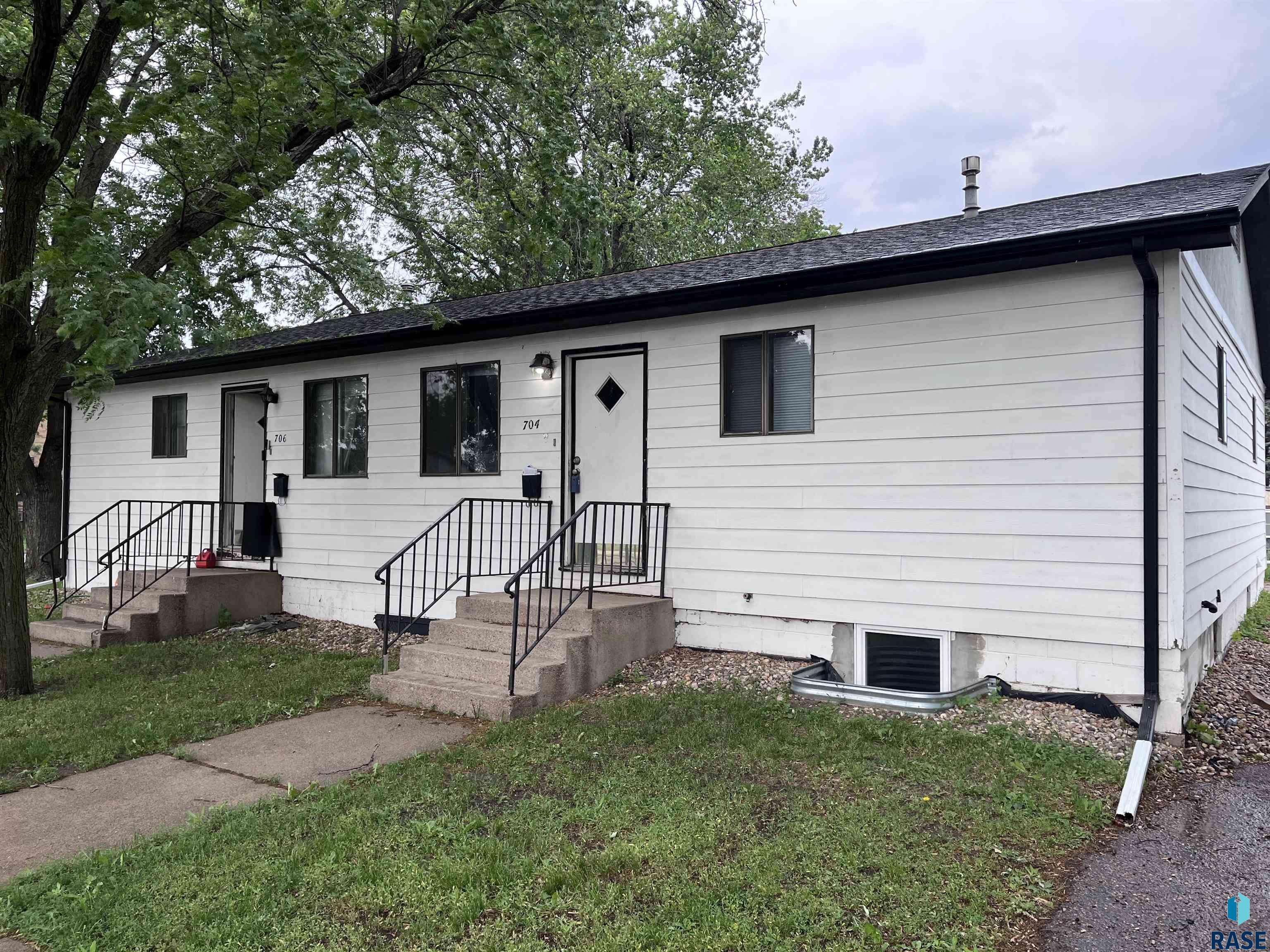 Sioux Falls, SD 57104,704 W Bailey St