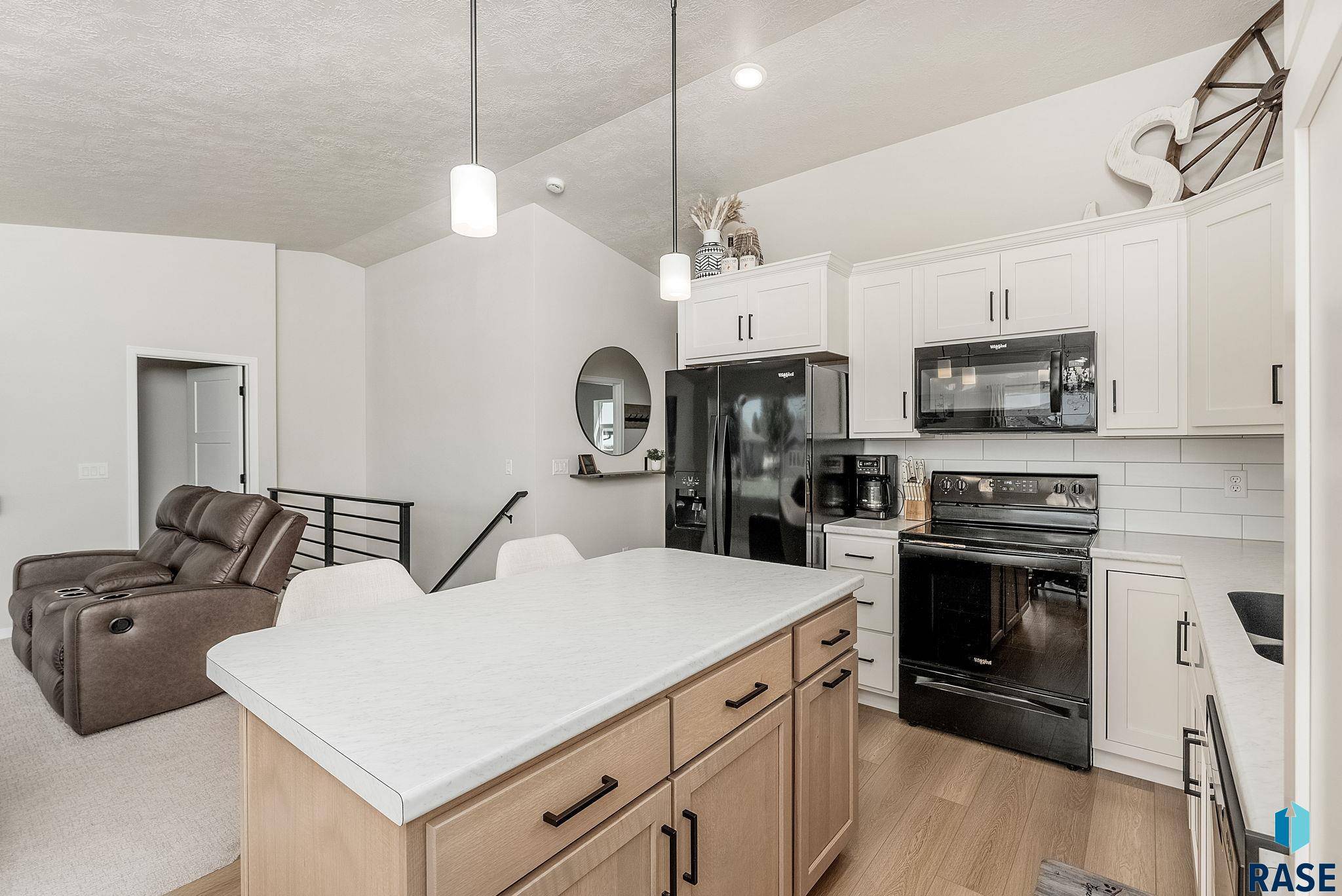 Garretson, SD 57030,812 Sarah C Cir