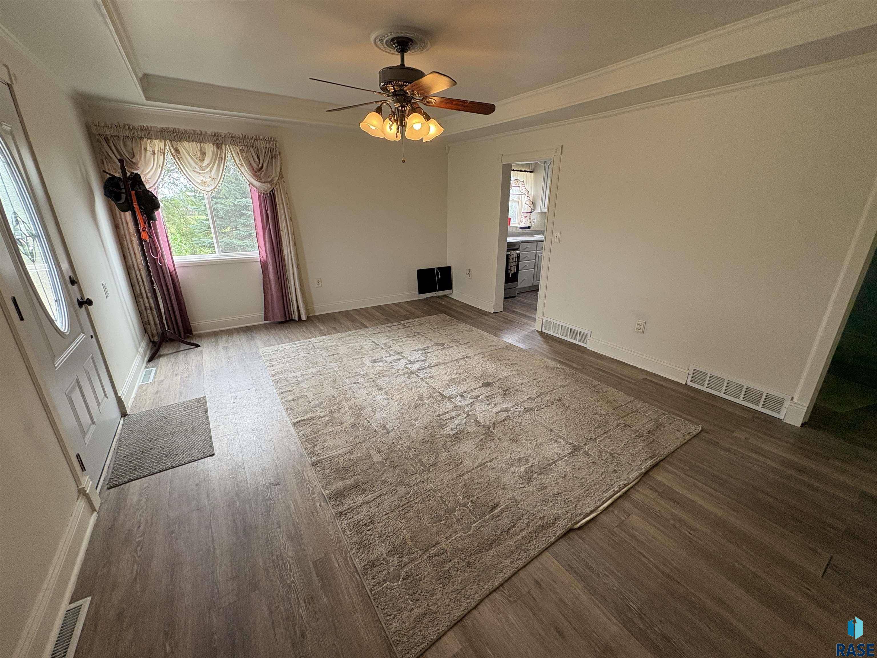 Madison, SD 57042,23281 452nd Ave