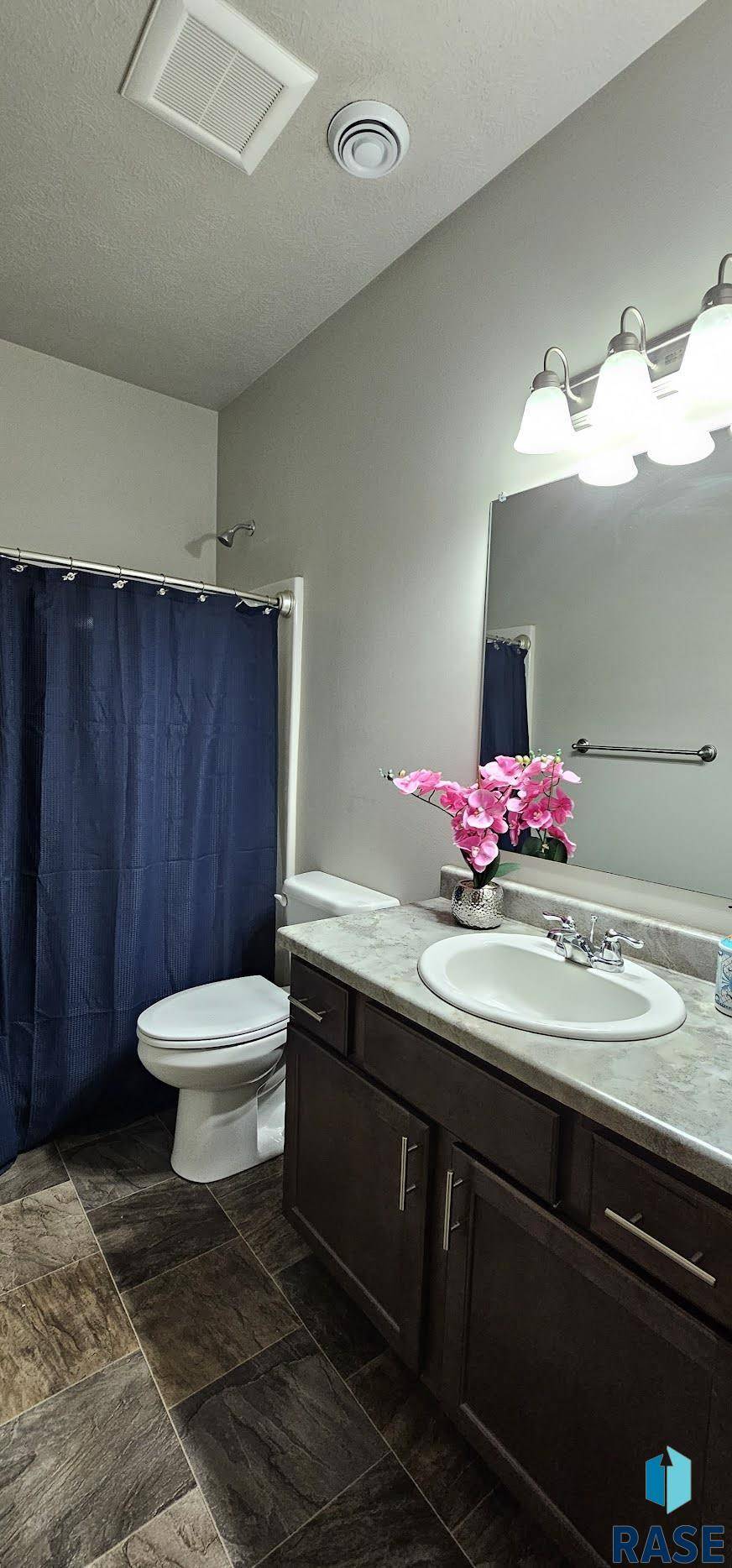 Sioux Falls, SD 57108,3501 E Chatham St
