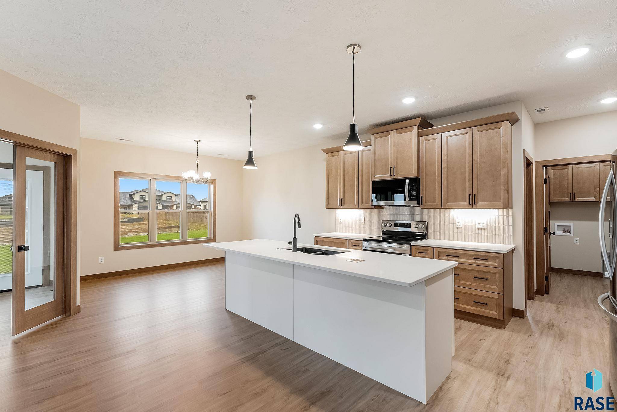 Sioux Falls, SD 57107,5406 W Colonial Ct