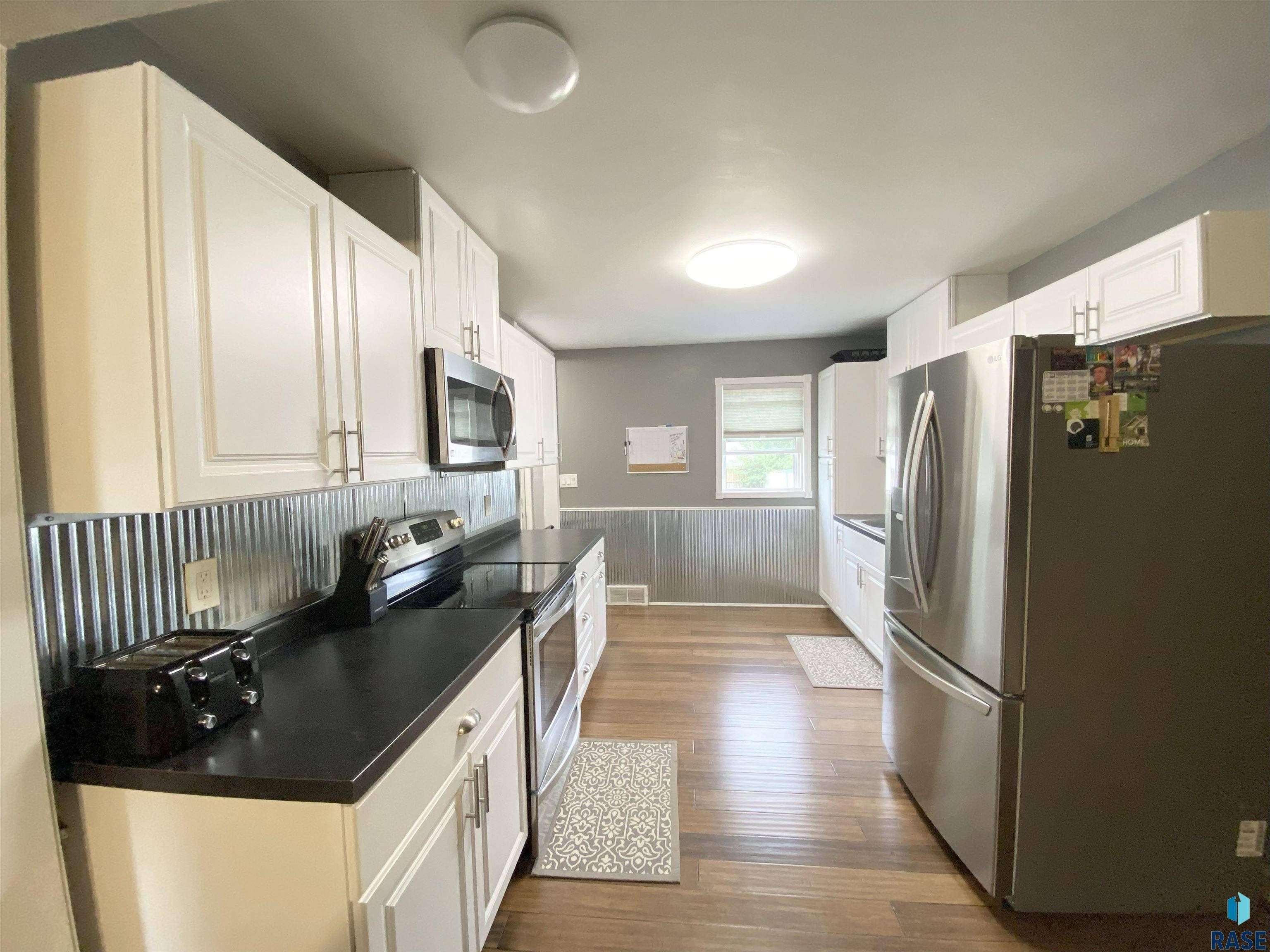 Sioux Falls, SD 57104,1108 N Garfield Ave