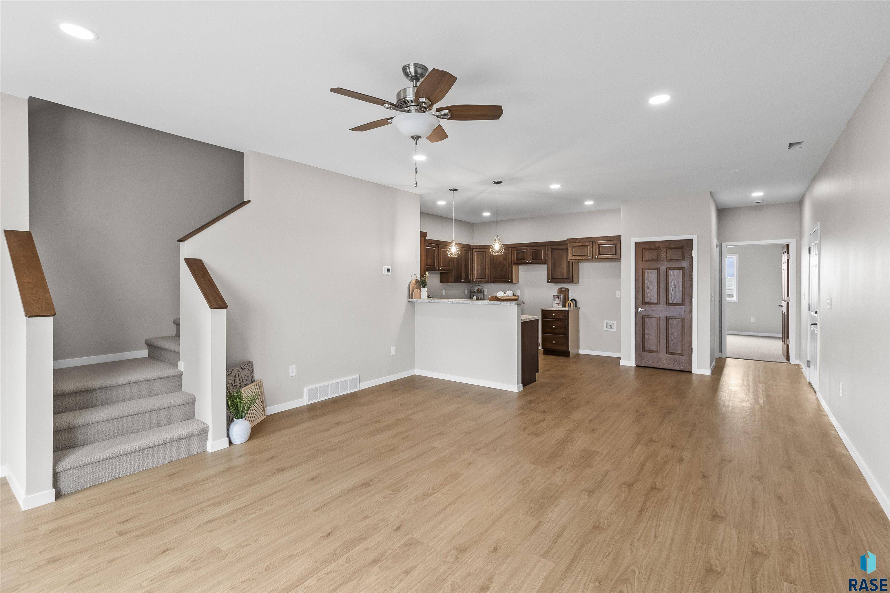 Crooks, SD 57020,222 Ivy Ln