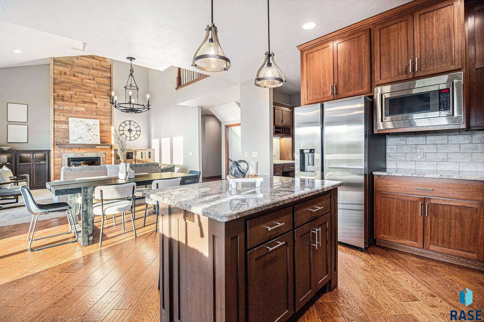 Sioux Falls, SD 57108,27217 Regal Ct