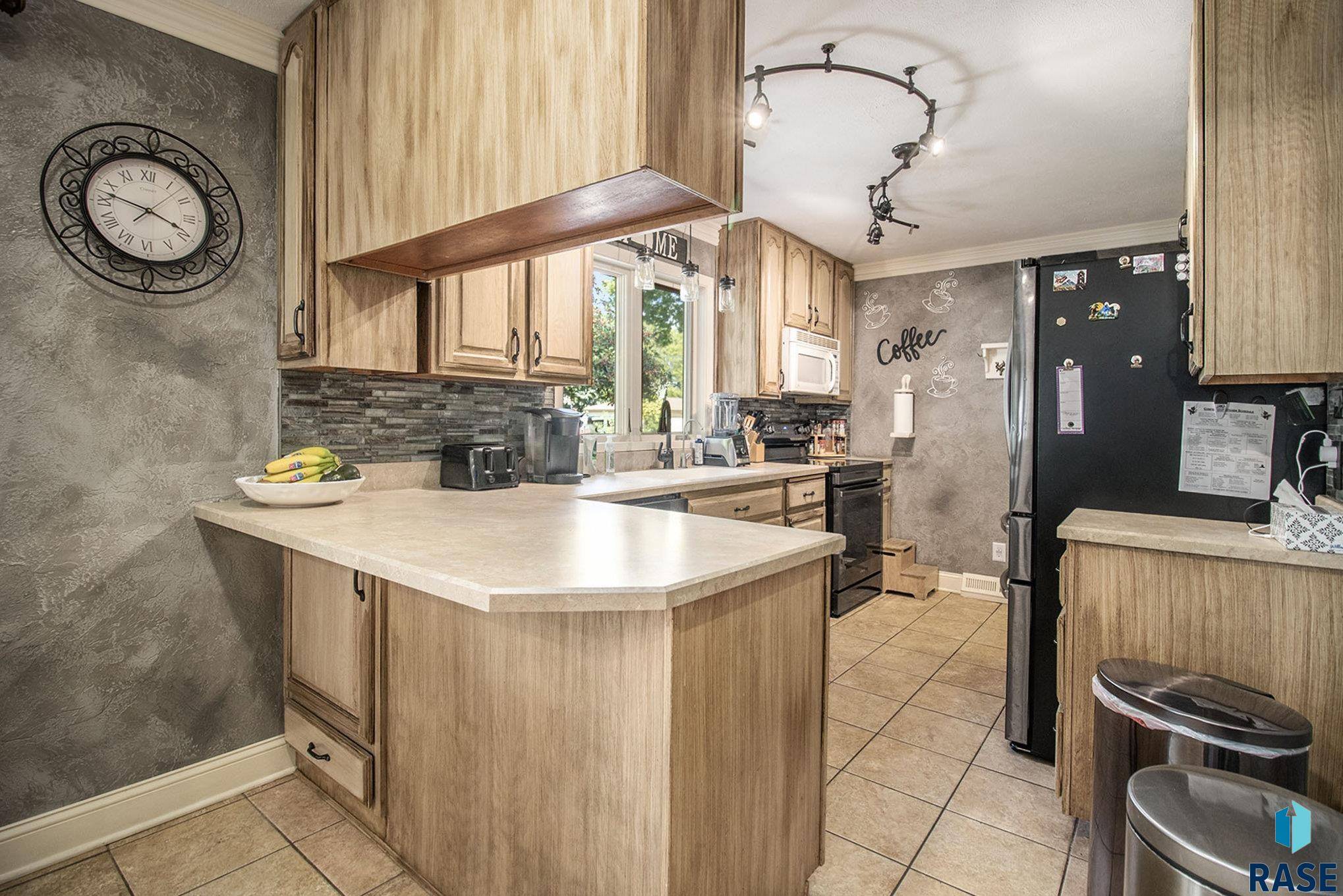 Sioux Falls, SD 57107,6509 W 10th St