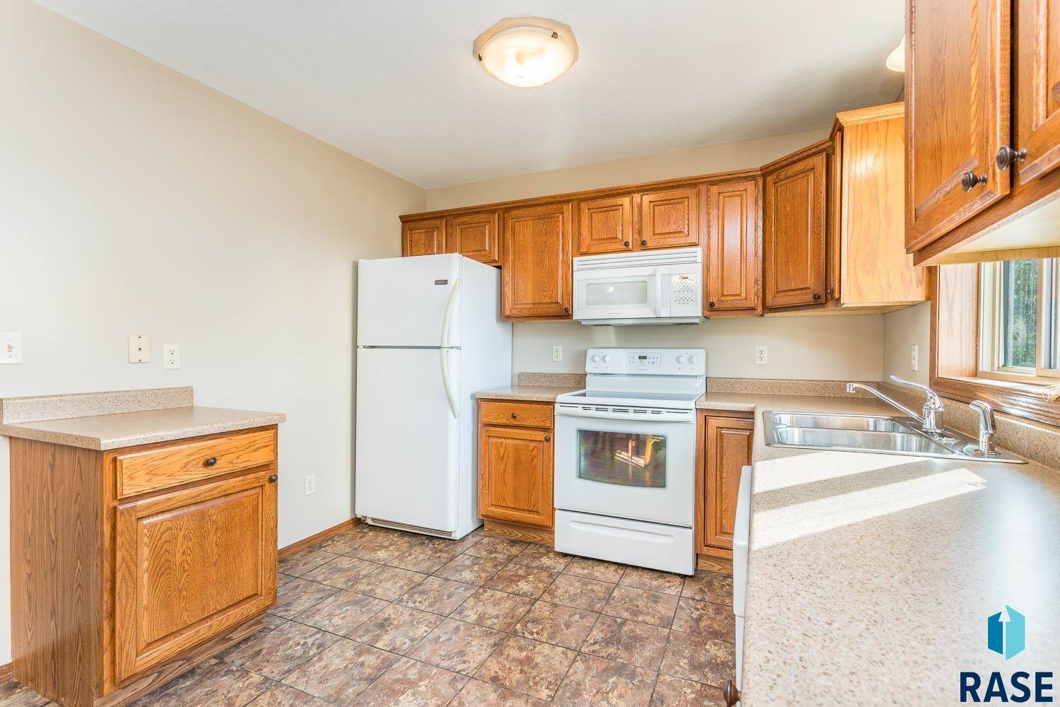 Harrisburg, SD 57032,709 Teddy St