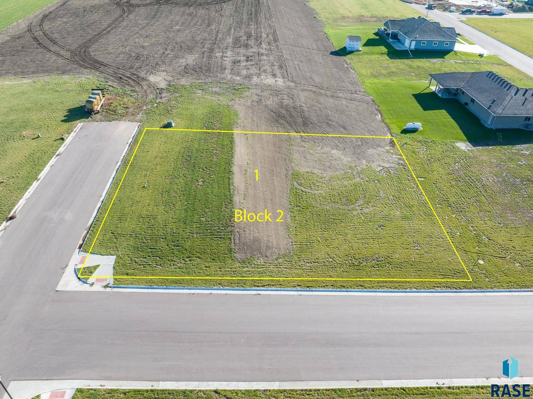 Larchwood, IA 51241,1303 Willard Ln