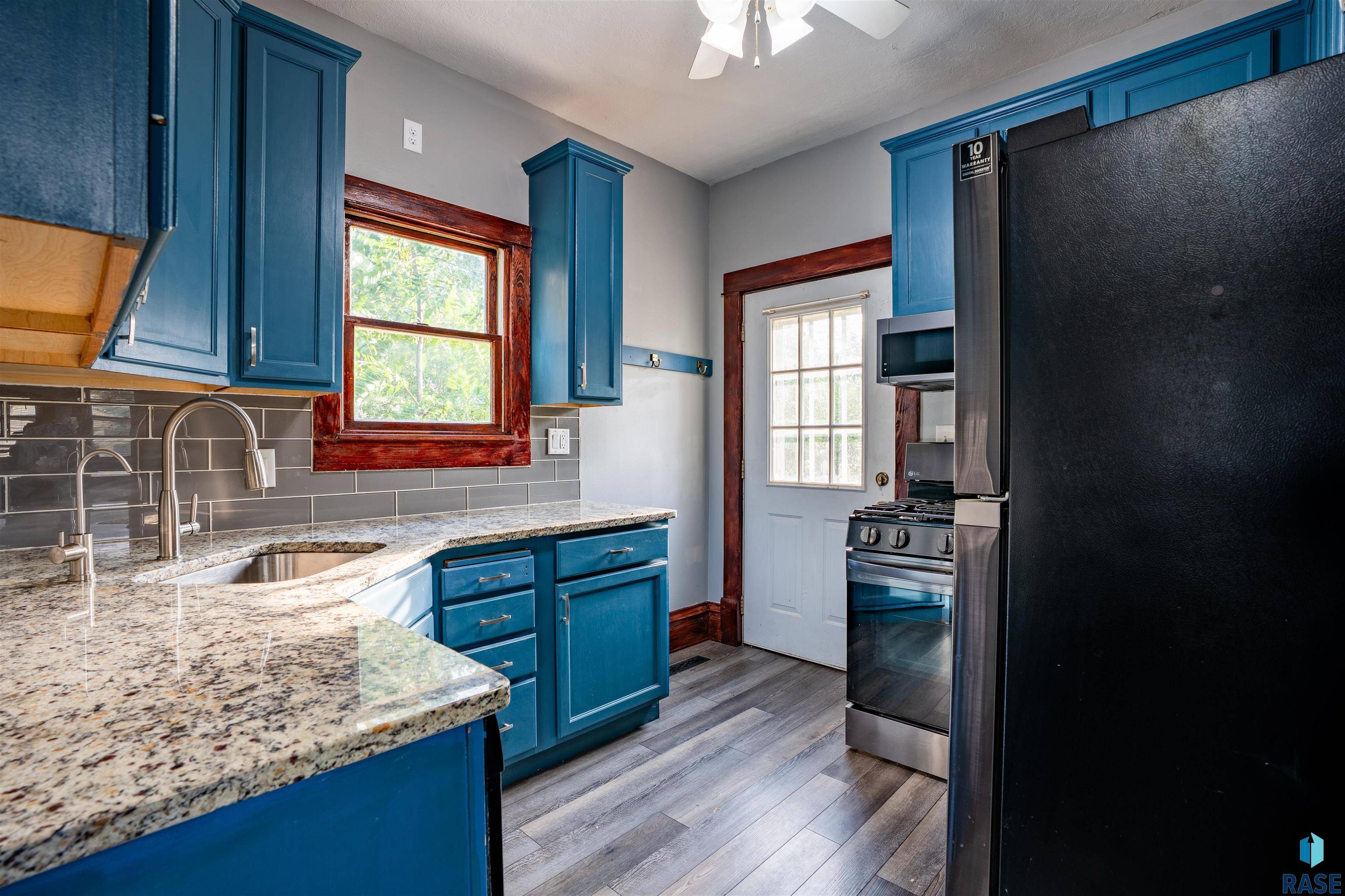 Sioux Falls, SD 57104,635 N Duluth Ave