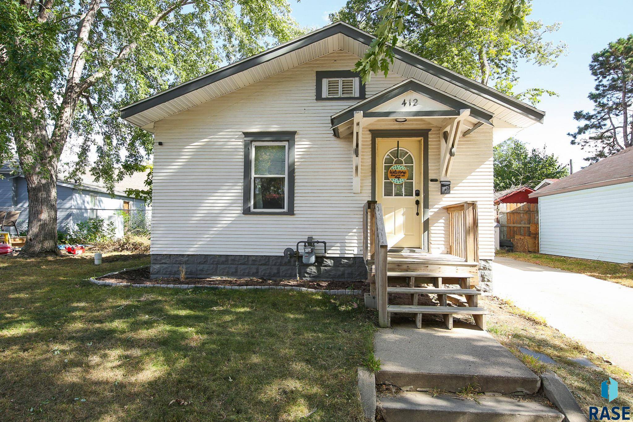 Sioux Falls, SD 57103,412 N Sherman Ave