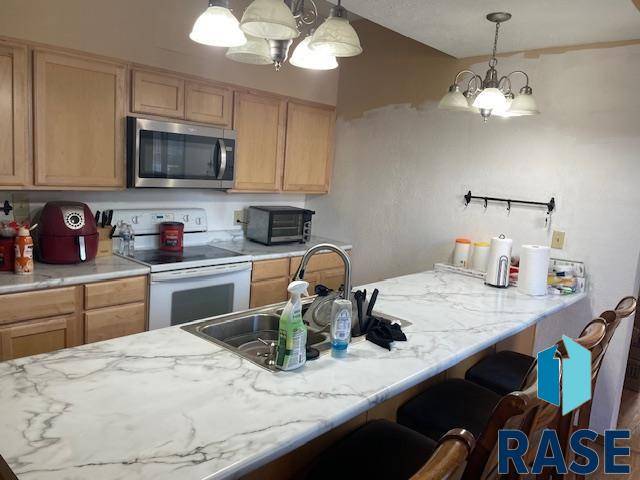 Inwood, IA 51240,413 N Main St