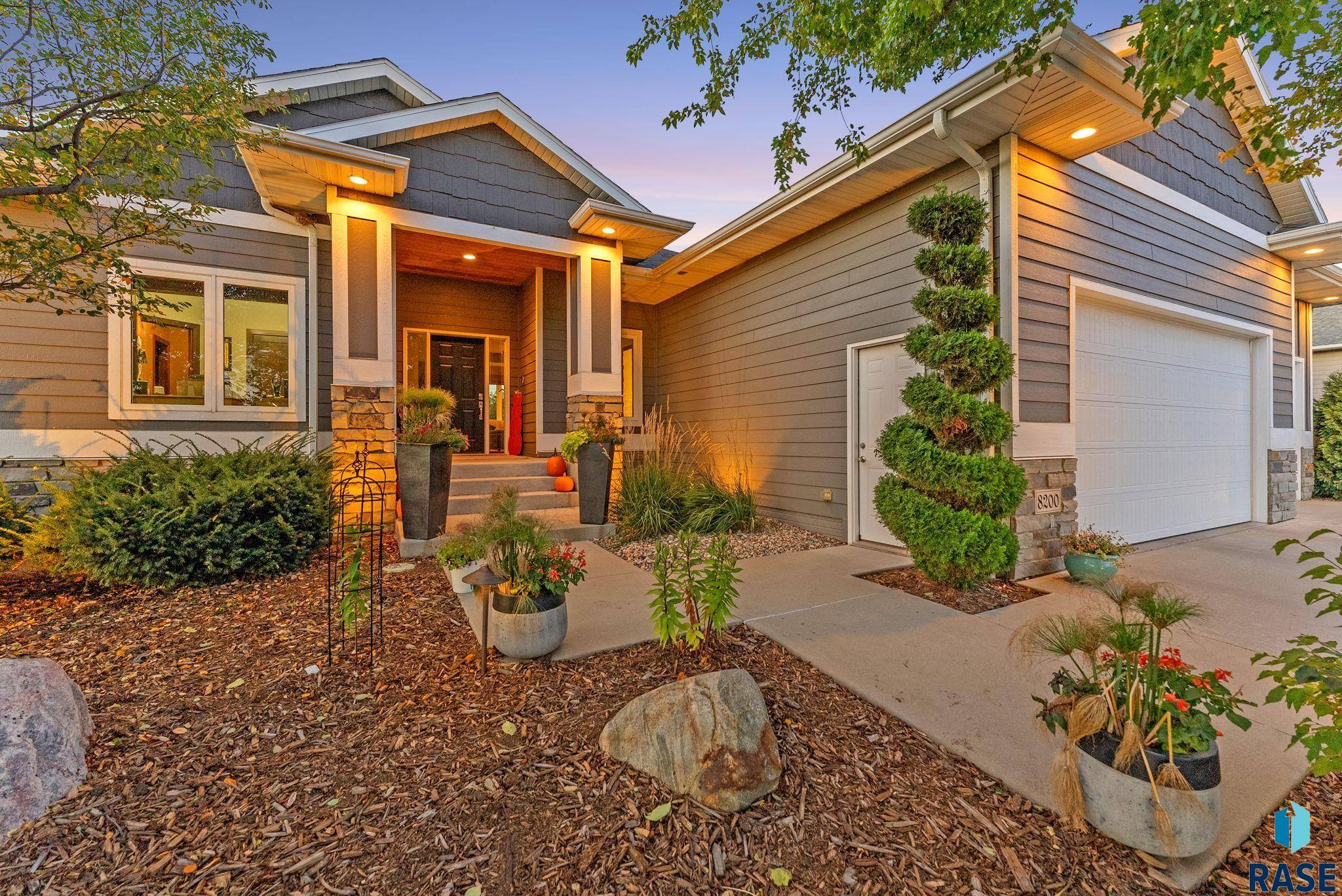 Sioux Falls, SD 57110,8200 E Willow Wood St