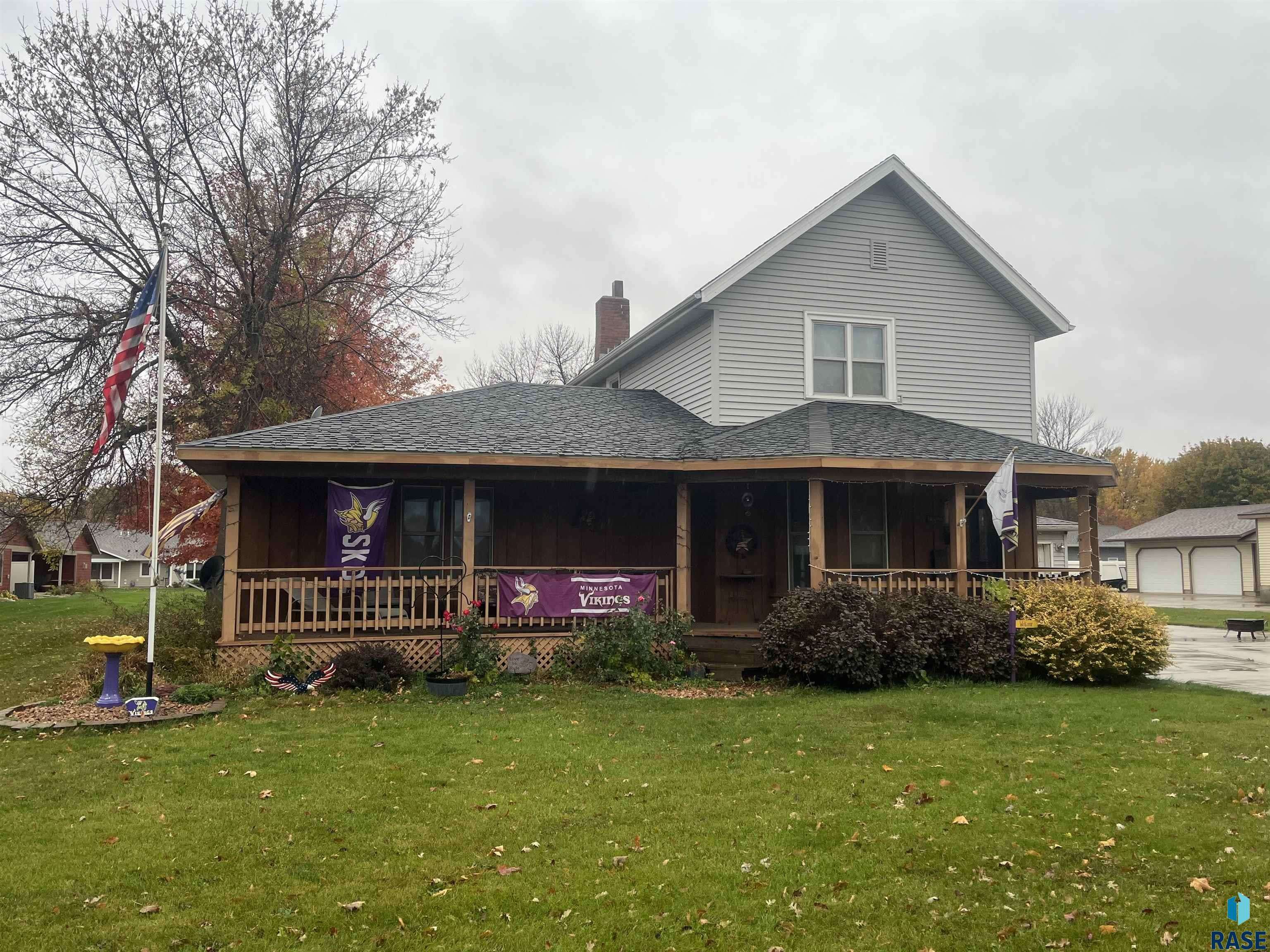 Luverne, MN 56156,1013 N Blue Mound Ave