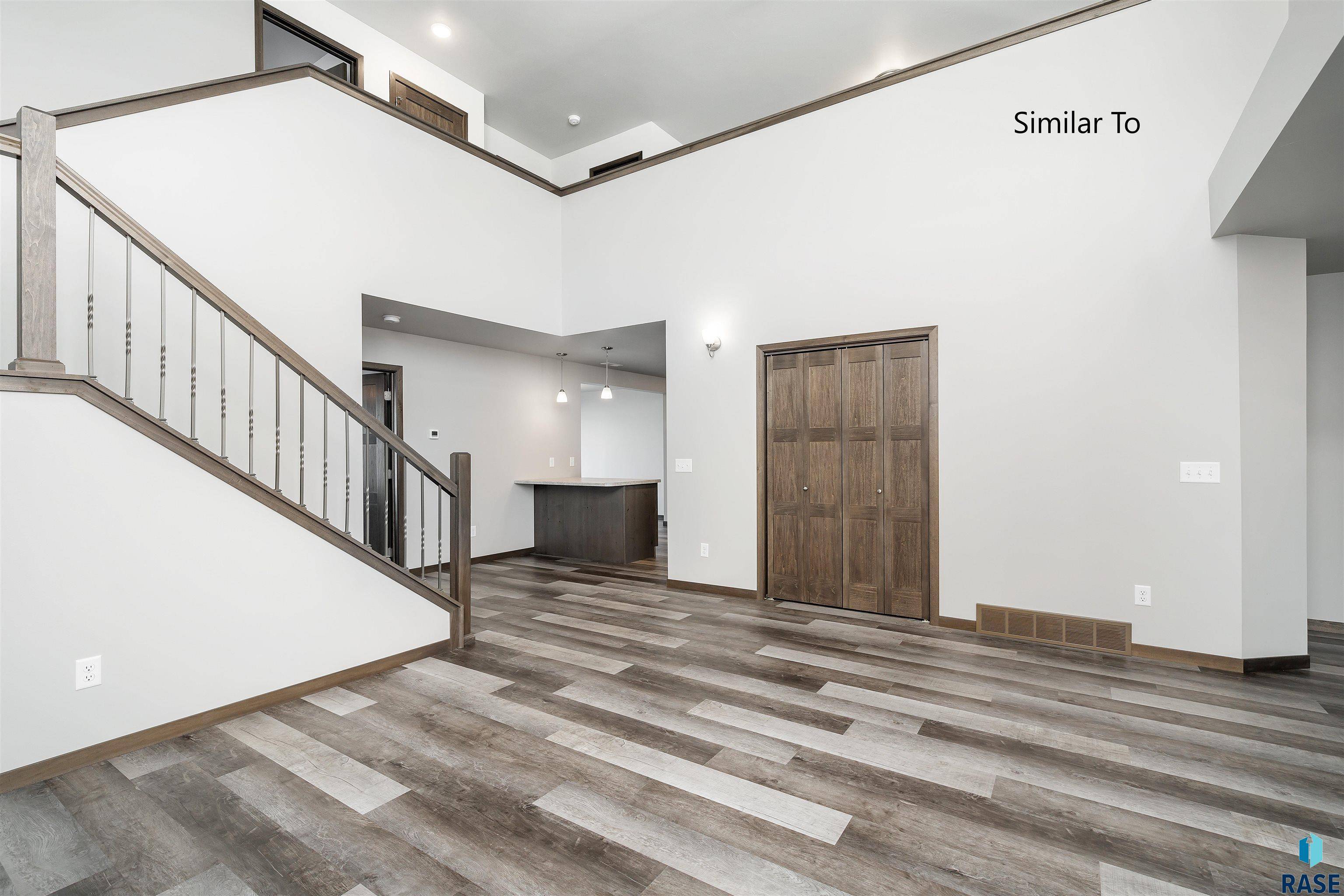 Sioux Falls, SD 57108,6135 S Bison Pl