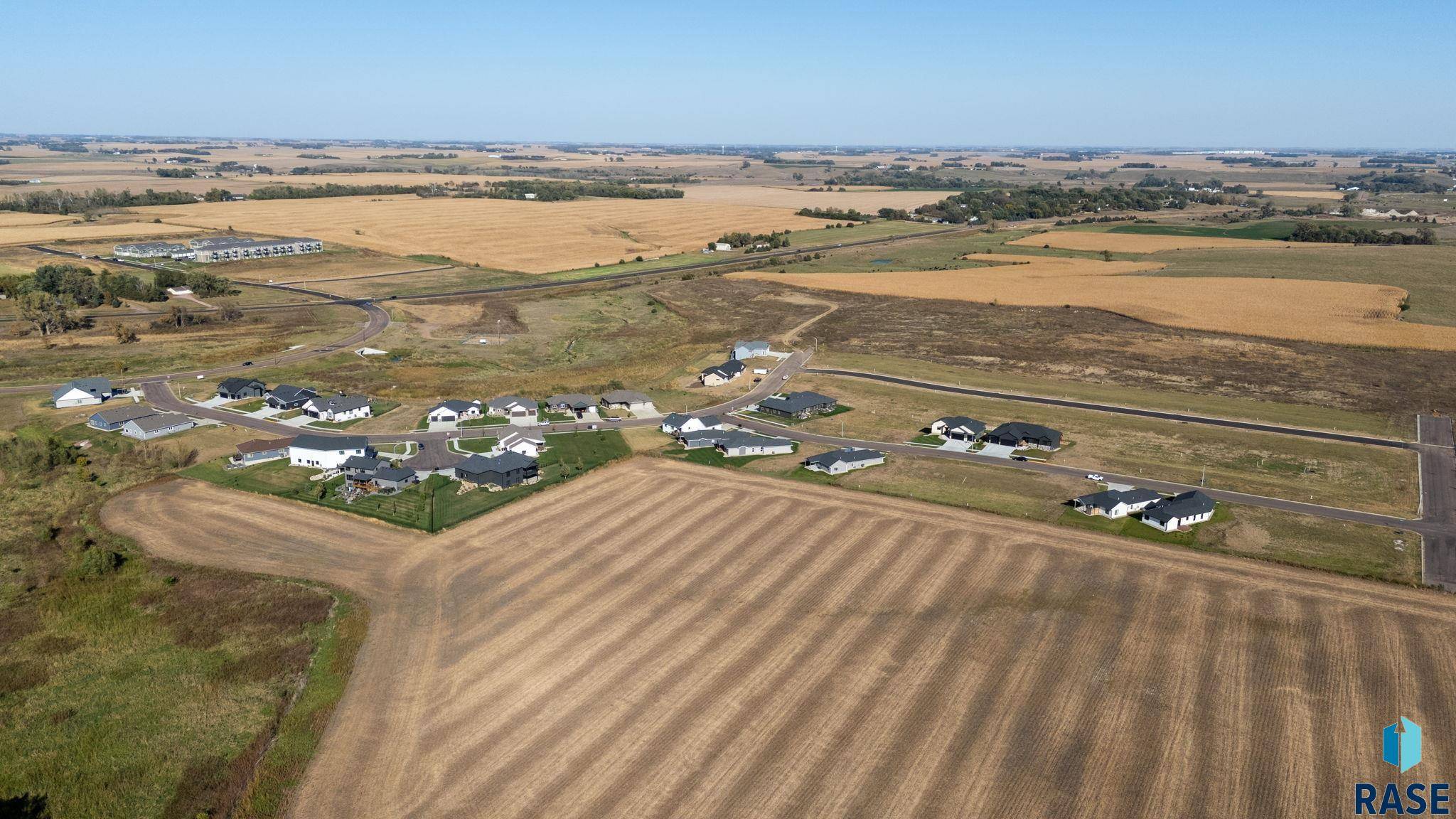 Hartford, SD 57033,17 Dortoka Ave