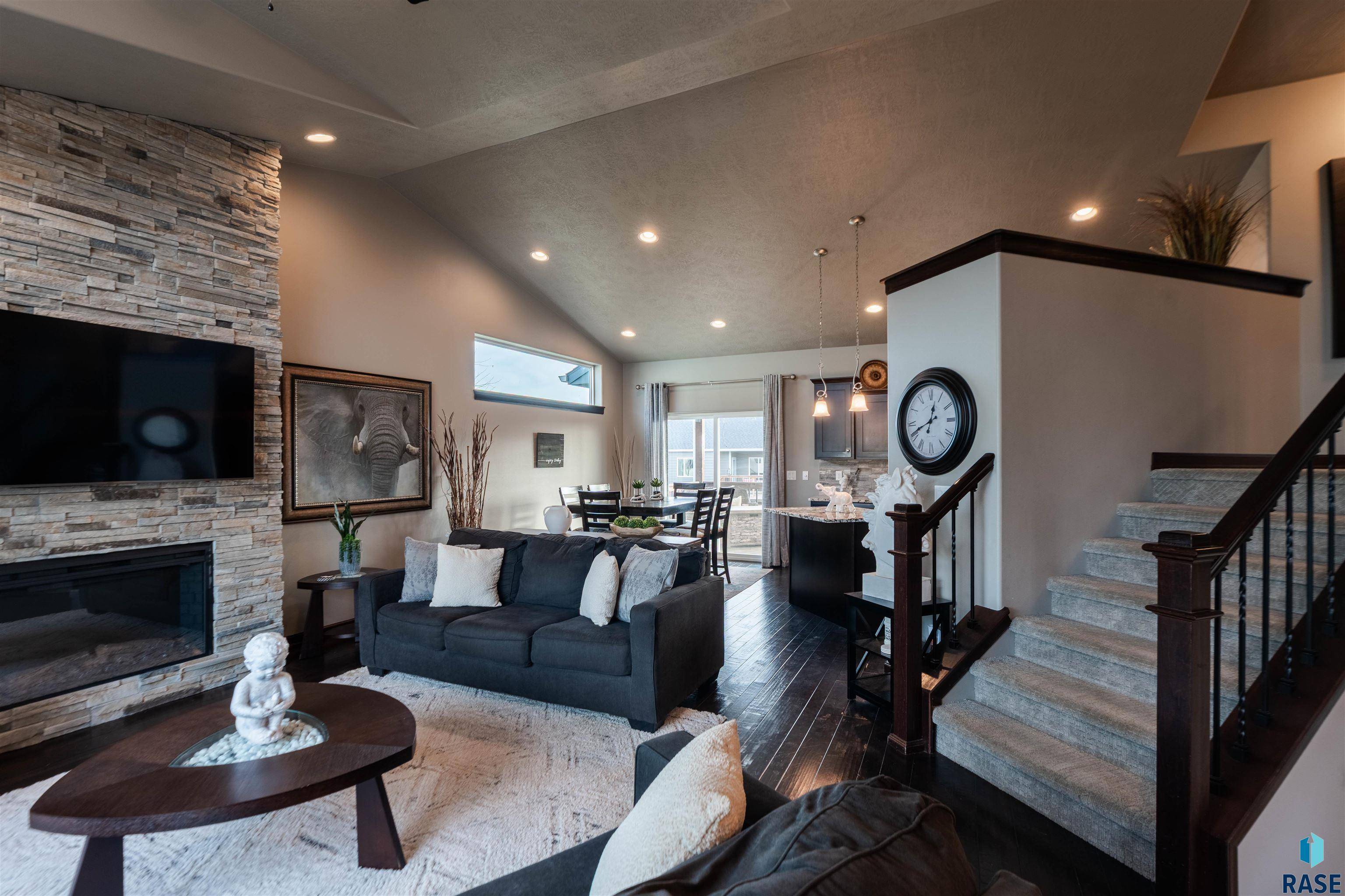 Sioux Falls, SD 57108,4421 W Delafield Cir