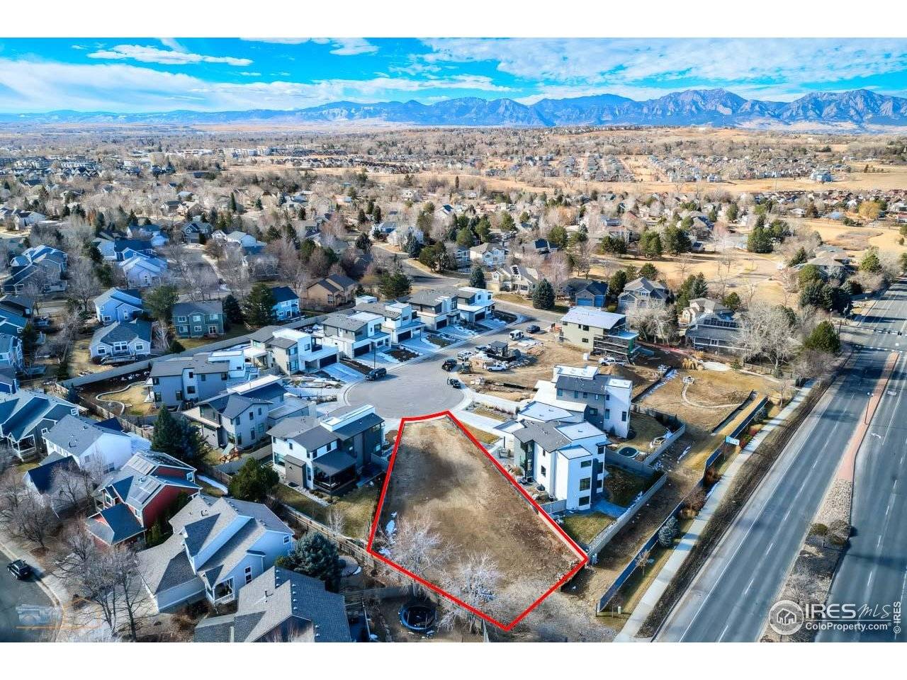 Lafayette, CO 80026,2325 Glacier