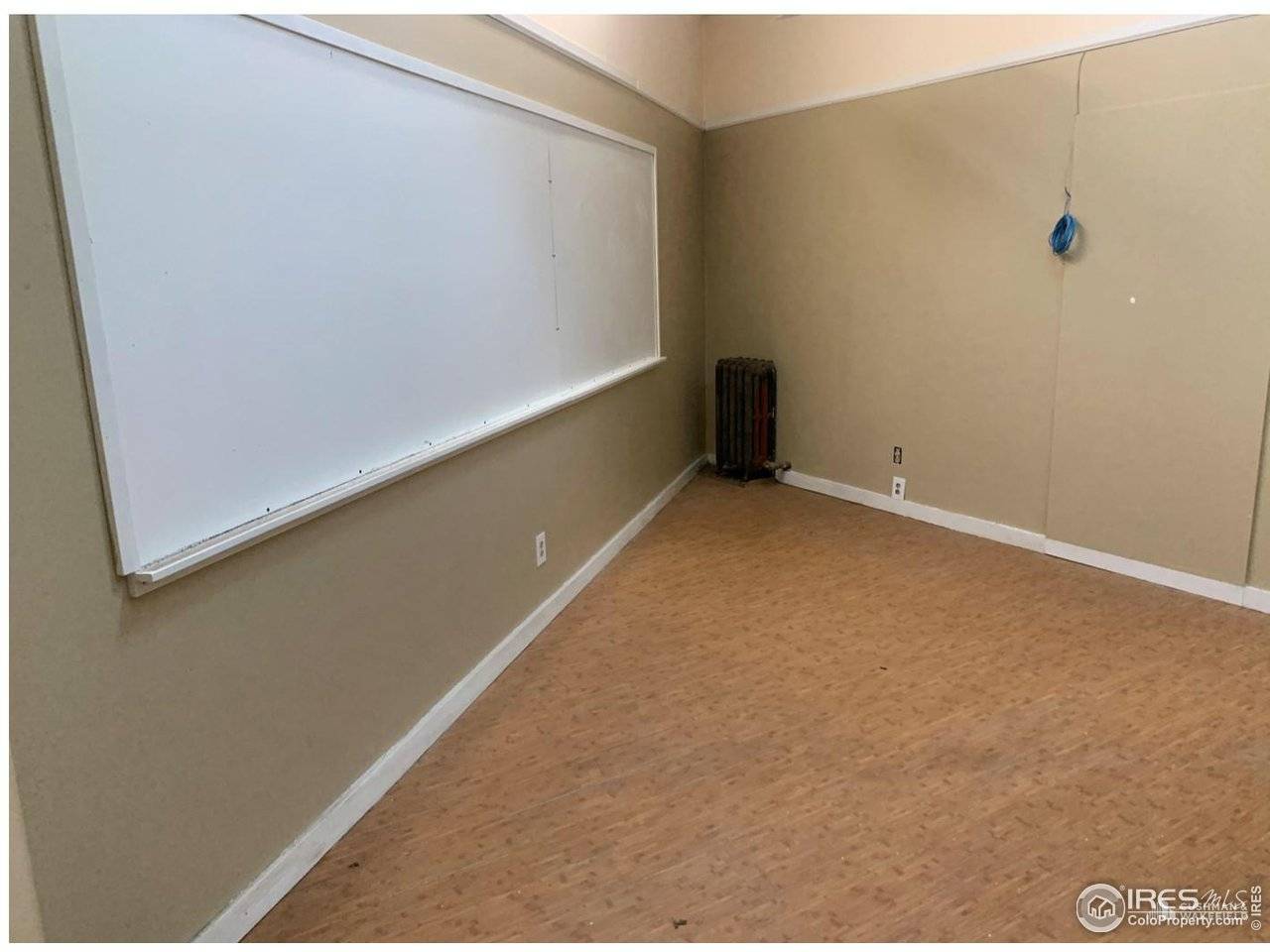 Fort Collins, CO 80524,110 N College #6