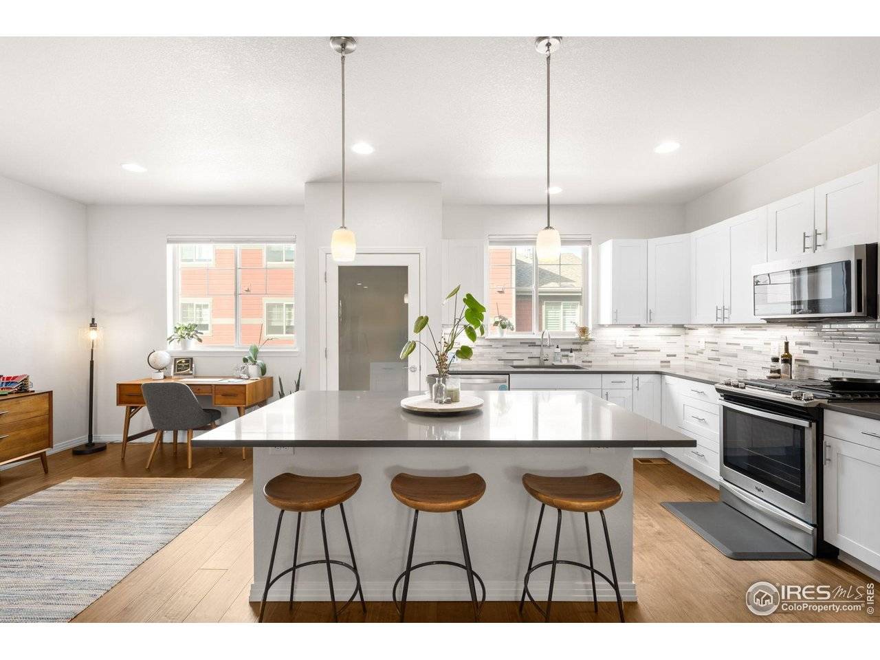 Longmont, CO 80503,883 Widgeon