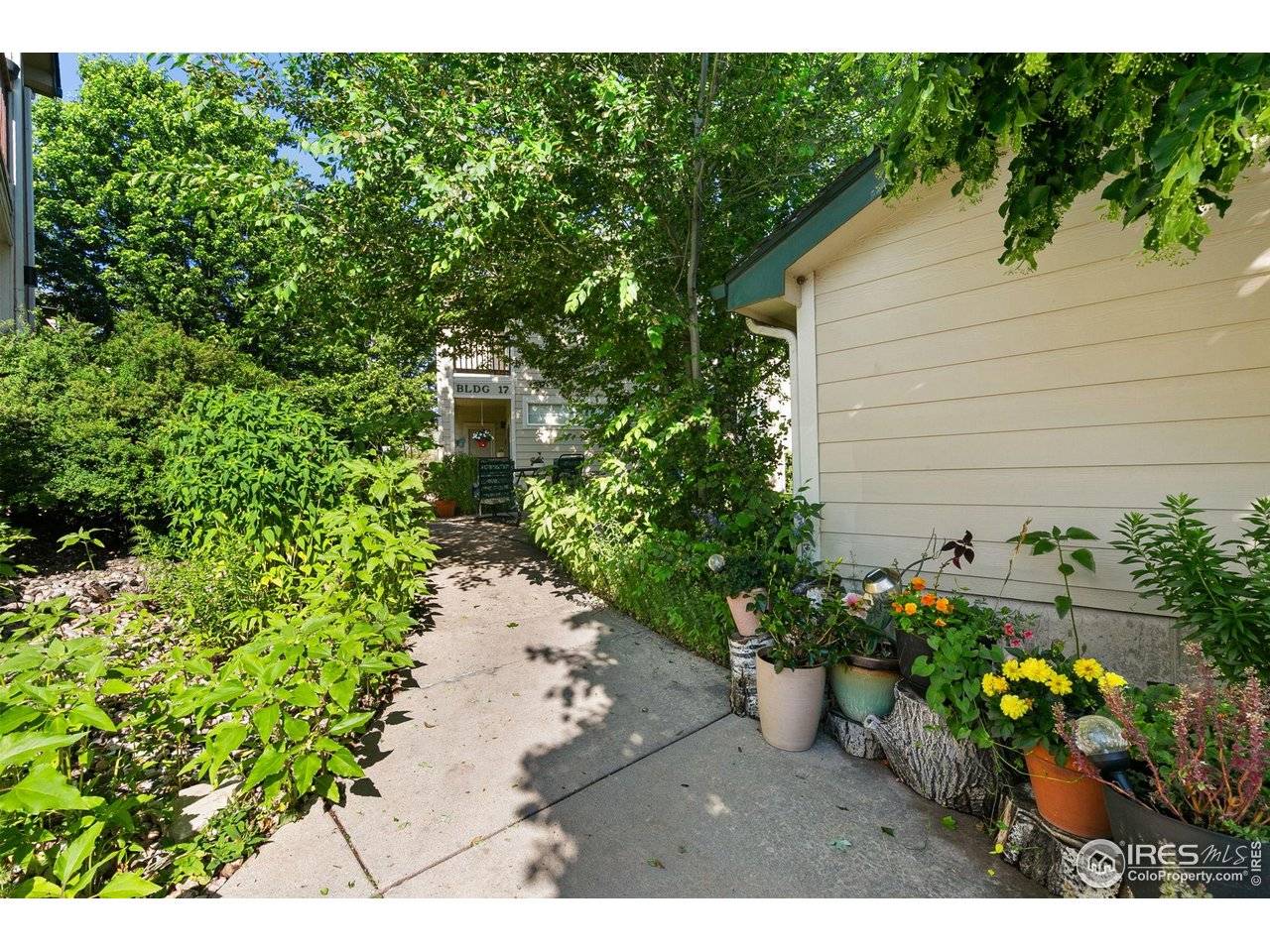 Fort Collins, CO 80521,3002 W Elizabeth #17E