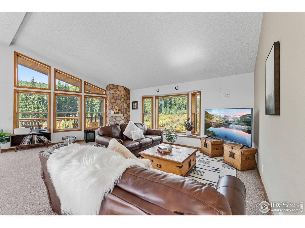 Fairplay, CO 80440,162 S Silk Sisters