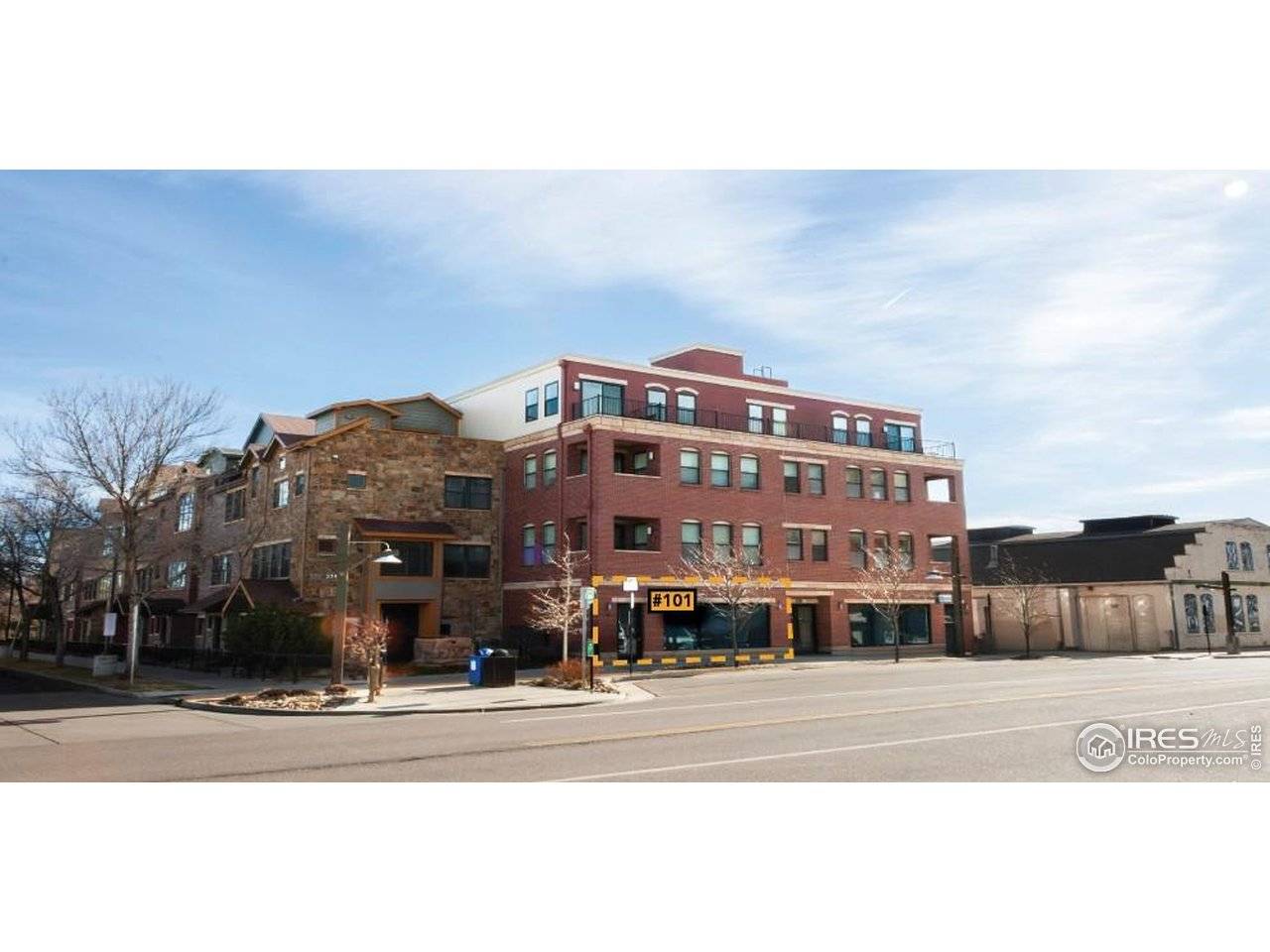 Fort Collins, CO 80524,220 Willow #101