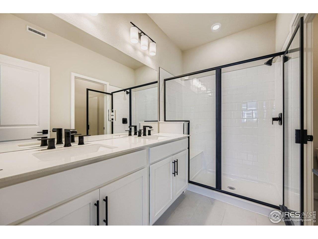 Longmont, CO 80503,2775 Bear Springs