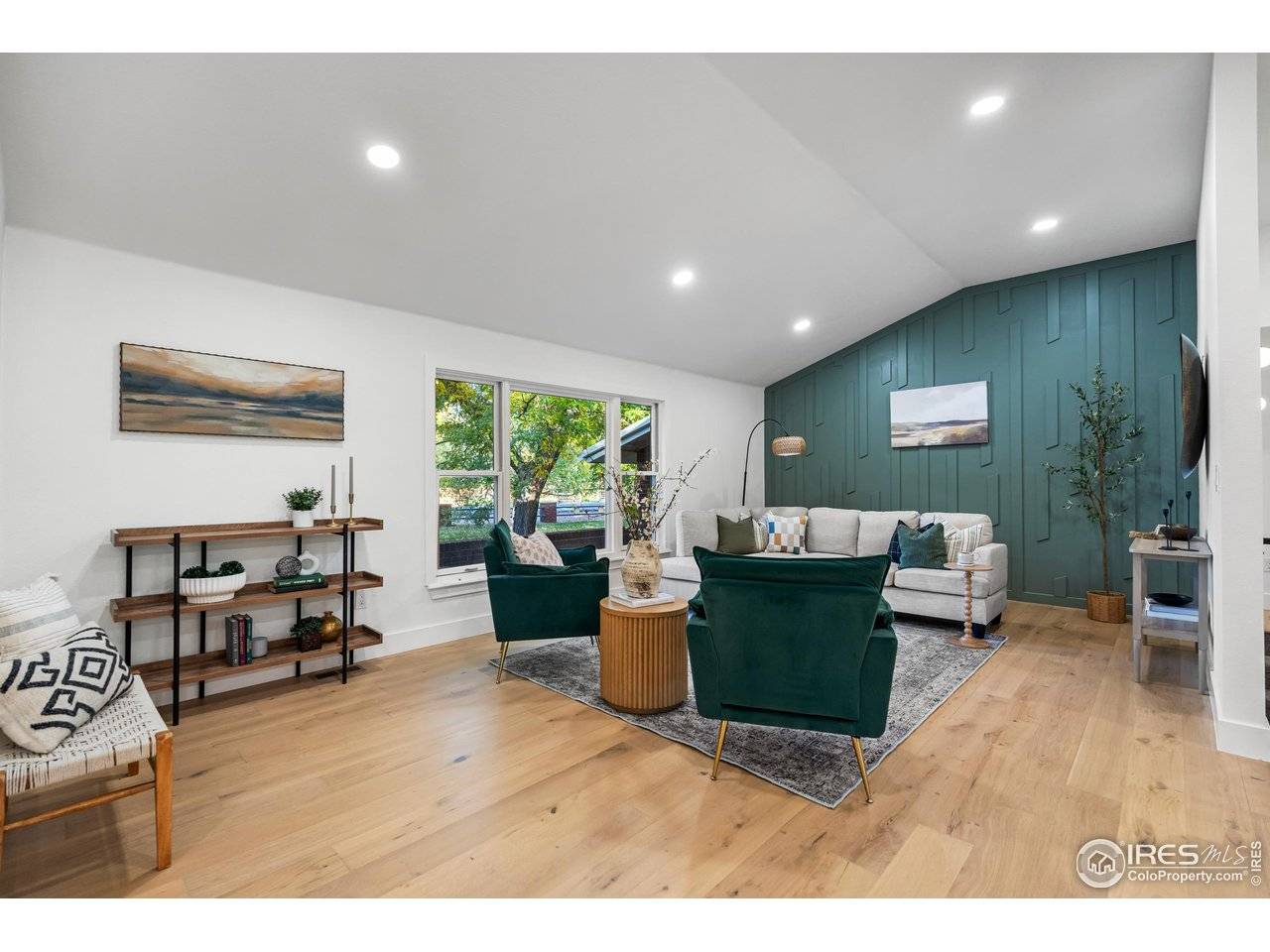 Littleton, CO 80123,7382 W Stanford