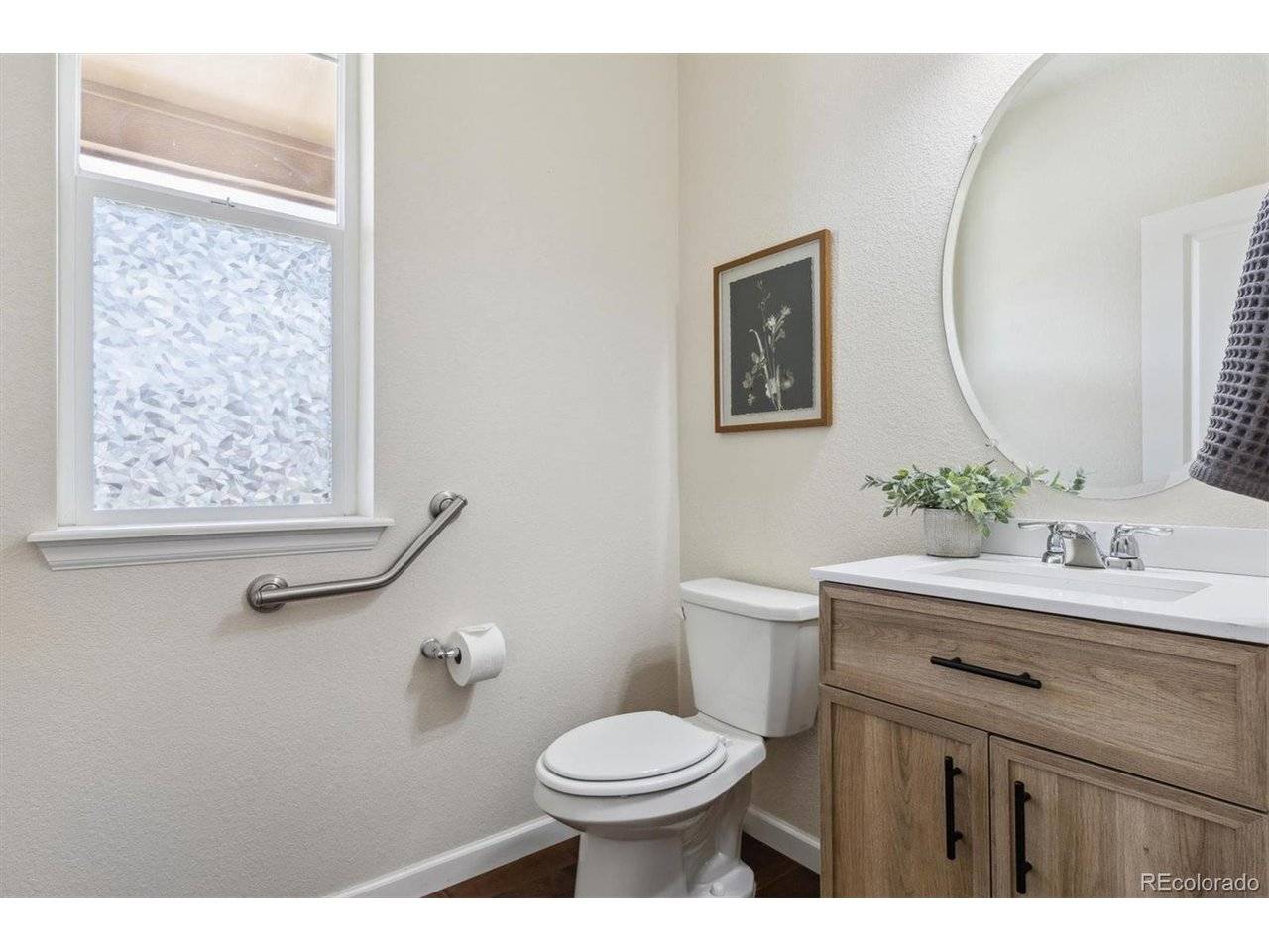 Littleton, CO 80122,7367 S Pennsylvania