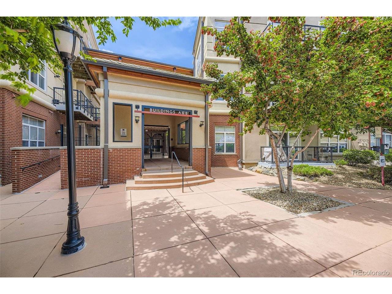 Englewood, CO 80111,5677 S Park #B111