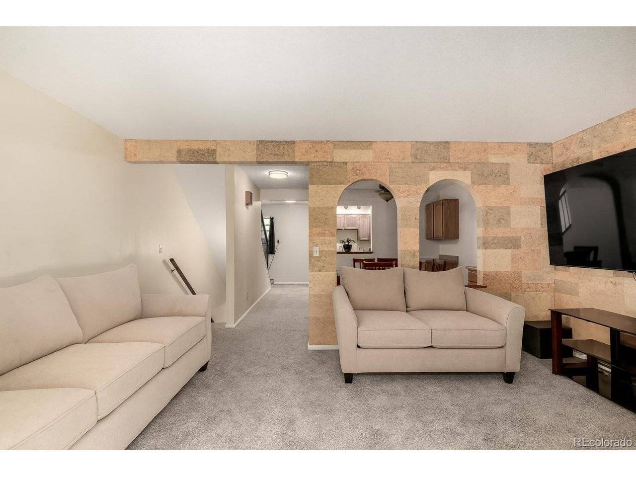 Lakewood, CO 80226,902 S Yukon